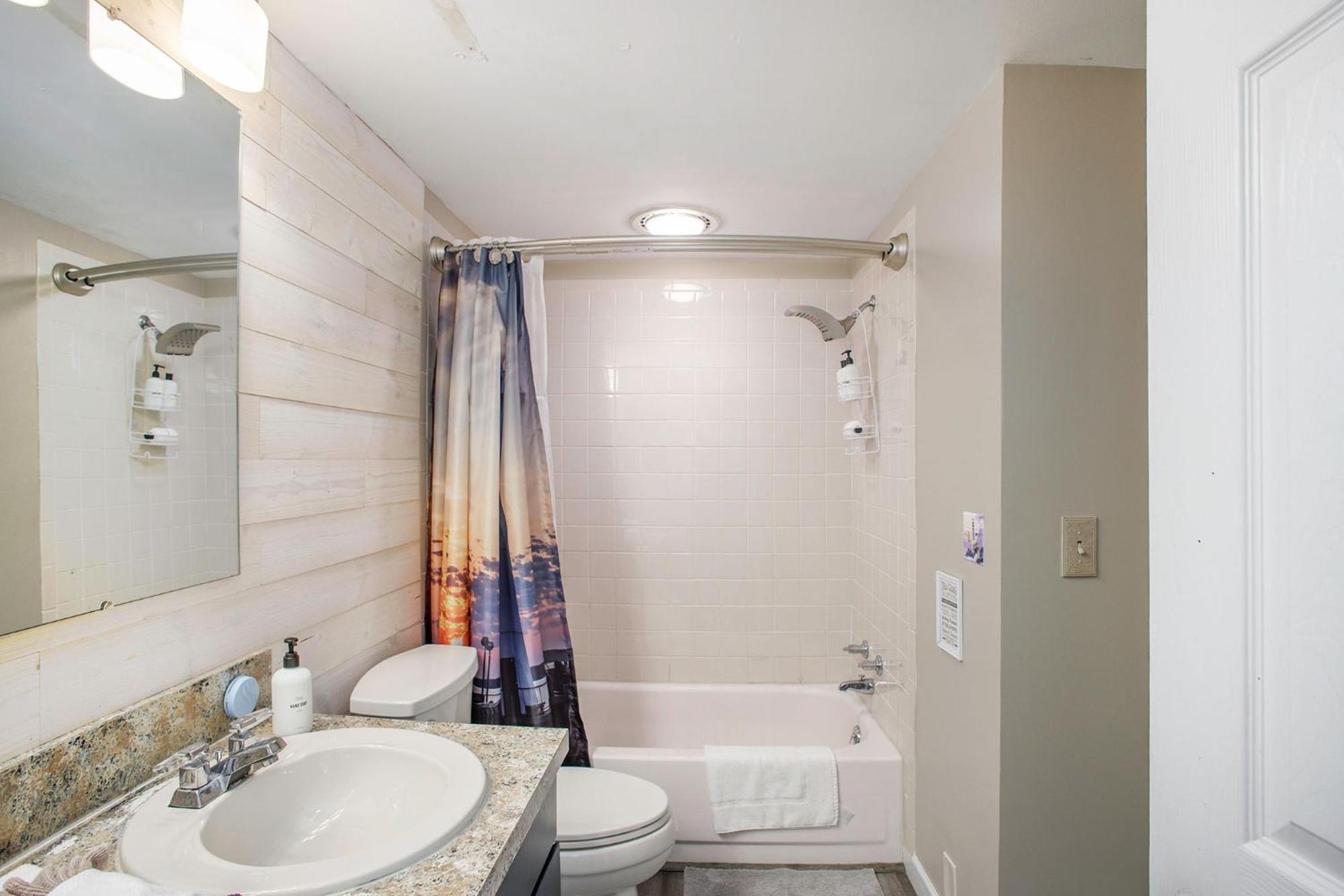 Quiet And Cozy Lakefront Home Near Mt Boyne Gaylord Luaran gambar