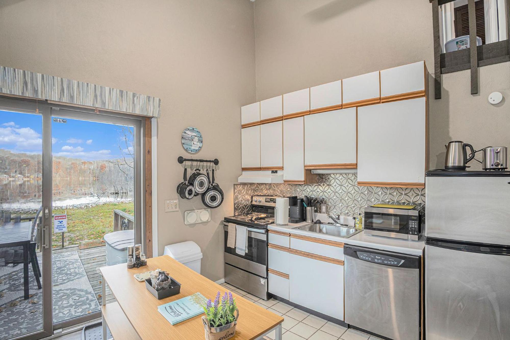 Quiet And Cozy Lakefront Home Near Mt Boyne Gaylord Luaran gambar